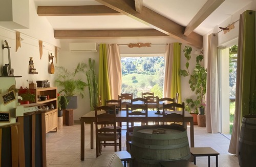 Vico Bed & Breakfast | Room 'Balogna' with Mountain View, Wi-Fi and Air Conditioning