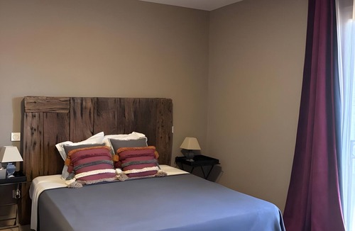 Vico Bed & Breakfast | Rooms with Mountain View, Wi-Fi, Air Conditioning and Pool