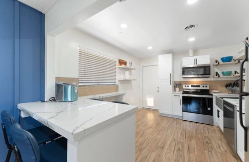 Camelback East Apartment | Rose 4 Plex | Sleeps 20 | PHX