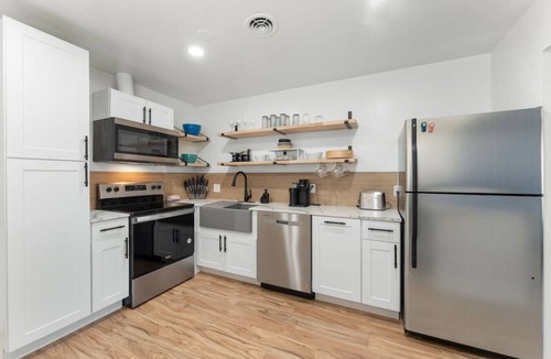 Camelback East Apartment | Rose 4 Plex | Sleeps 20 | PHX