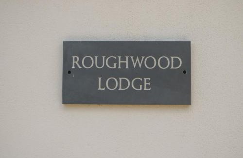 New Forest District House | Roughwood