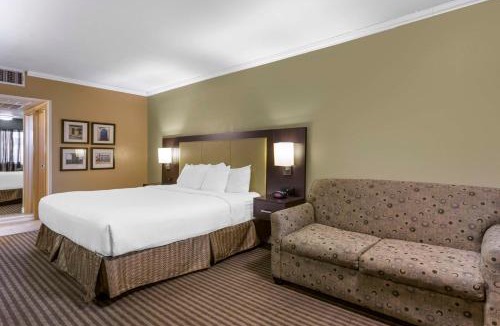 Dunbar Spring Hotel | Royal Sun Hotel & Suites