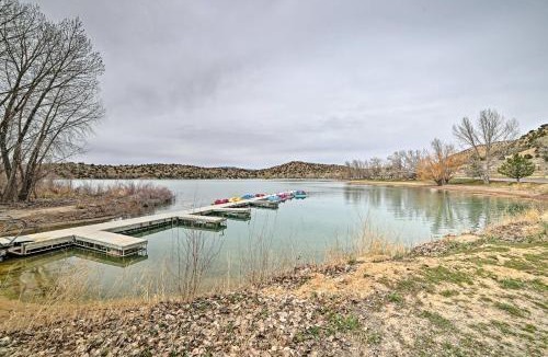 Sterling House | Rustic Cabin Near Palisade State Park w/Deck!