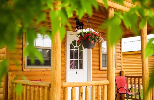 Dayton Cabin | Rustic Ridge Cabins, Charming Dayton Retreat (3 Options!)