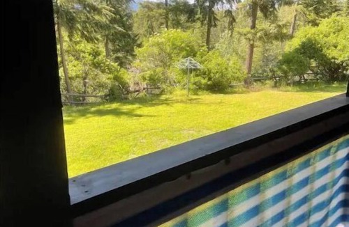 Bonners Ferry House | Rustic Ridge Lodge- perfect family holiday house.