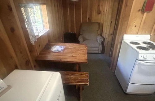 Christopher Creek House | Rustic Studio Cabin with Fireplace, along Tonto National Forest, Perfect for a Weekend of Relaxation
