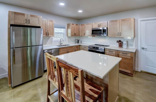 Eastside House | Saguaro Grove, Built May '26, Smart Lock, Quiet Cul-de-sac