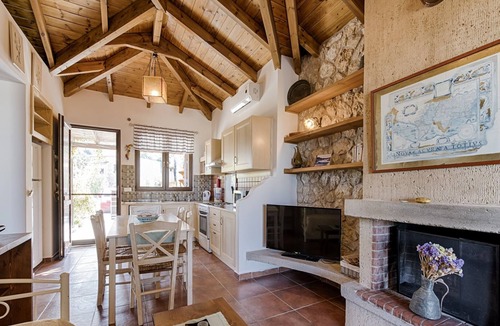 Asklipiio House | Salakos Villas - Thyme Apartment
