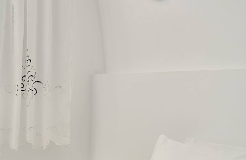 Imerovigli Hotel | Santorini Mansion Cave House Jacuzzi Sea View 6pax