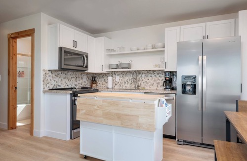 Philipsburg Apartment | Scenic Ridge Retreat is a luxury suite in Philipsburg with incredible views of the surrounding mountains. It's the perfect spot for families and couples to unwind after enjoying all of your outdoor adventures.
