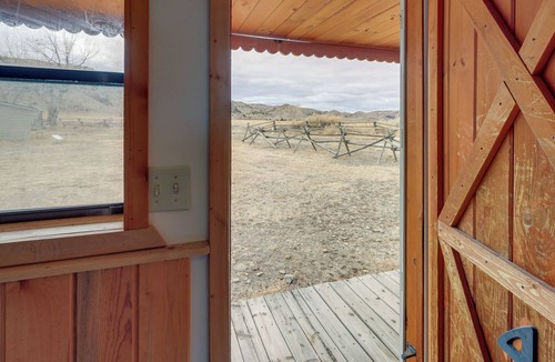 Thermopolis Apartment | Scenic & Unique Country Retreat in Thermopolis!