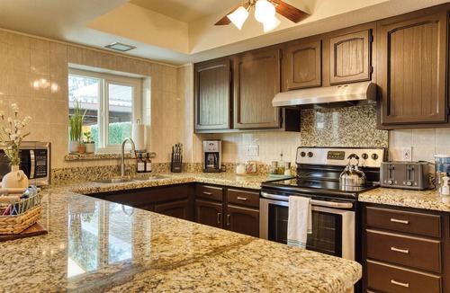 Entertainment District House | Scott Casa - Walkable location, inviting patio, vibrant space!