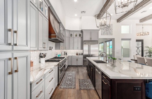 Central Scottsdale House | Scottsdale Acre Oasis: Resort-Style Backyard w/Private Pickleball Court & More