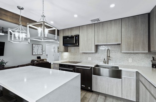 South Scottsdale Condo | Scottsdale Luxury Bungalow With 4 Heated Pools