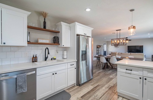 Scottsdale Estates Nine House | Scottsdale Poolside Paradise - Game Room & Putting Green!
