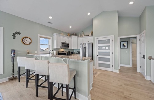 Ocean City Beach House | Sea Crest Vista: Oceanview Retreat Steps to Beach