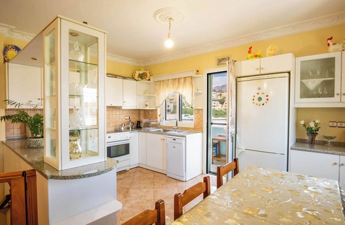 Karpathos Town Apartment | Sea View 2BR Home with Balconies Near Pigadia