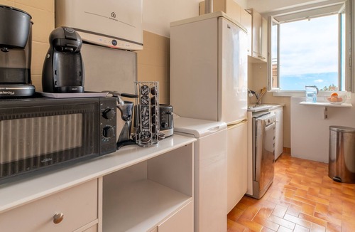 Erbalunga Apartment | “Sea View” Apartment with Wi-Fi, Air Conditioning, and Stunning Panoramic Views