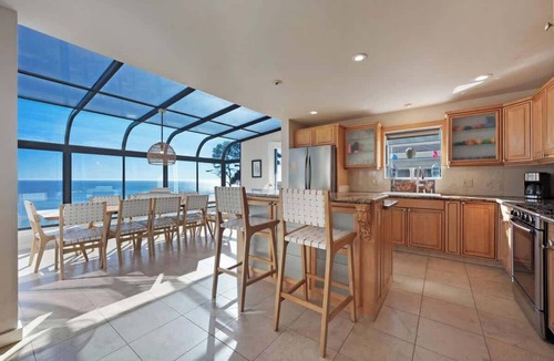 Gualala House | Seaflower Cove: Spacious 4bd Oceanfront Retreat