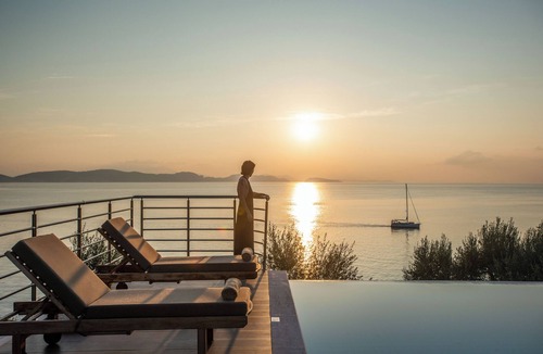 Evgiros House | Seafront Marine Villa; Barefoot Elegance, 30 m from the shore