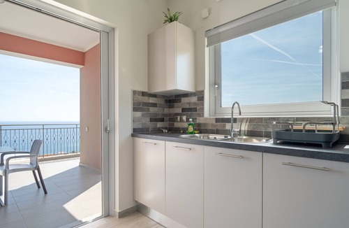 Vlachata Apartment | Seaside Retreat with Stunning Sea Views in Kefalonia