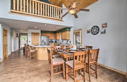 Linden House | Secluded Show Low Home Near Hiking Trails!