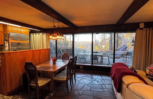 Arcadia Cabin | Secluded Underground Cabin in Ozarks Wilderness