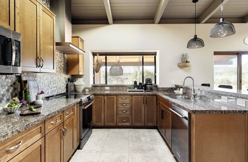 West Sedona House | Sedona Infinity Pool Paradise | Red Rock Views | Hot Tub