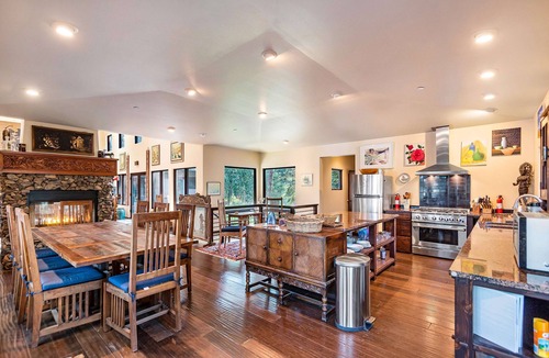 Harrison House | Selby Knoll Main and Guesthouse
