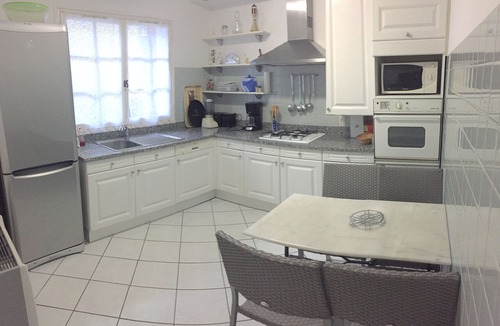 Isolella Apartment | Self catering ground level of a villa, close to the sea