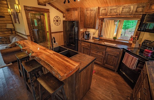 Libby Cabin | Serene 1-bedroom Cabin in Beautiful Libby Montana