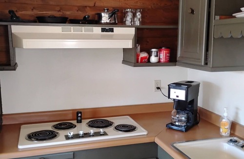 Reserve Cabin | Serene 2-bedroom cabin in Reserve perfect for a relaxing getaway