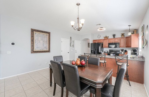 Maricopa House | Serene 4-bedroom, 3-bathroom house with Pool in Maricopa