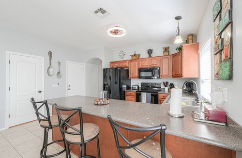 Maricopa House | Serene 4-bedroom, 3-bathroom house with Pool in Maricopa
