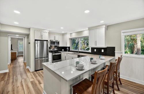 Isle of Palms House | SG8A: 8A Seagrove Villa