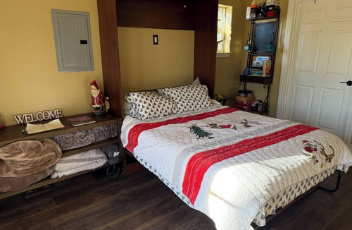 Cedar Ridge House | Shady Knoll getaway. A peaceful escape in the mountains.