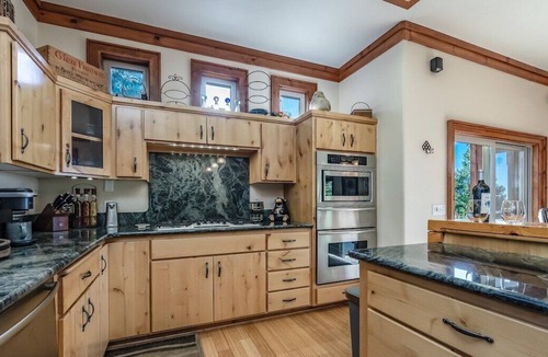 Shaver Lake Cabin | Shaver Dream Cabin *Incredible View*
