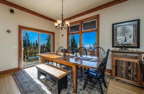 Shaver Lake Cabin | Shaver Dream Cabin *Incredible View*