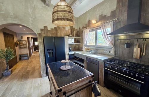 Oletta Villa | Sheepfold-style stone villa in the heart of the Corsican maquis