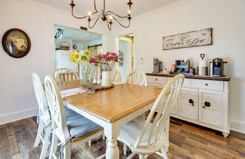 Burgaw Cottage | ‘Shepard Cottage’ Near Wilmington & Wedding Venue