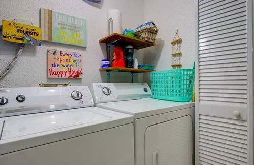 Sneads Ferry Condo | Shipwatch Villa 1303 / Community Pool, Internet!!