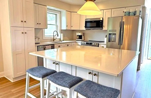 Kelleys Island House | Shore Thing KI - 3bdrm/2bth