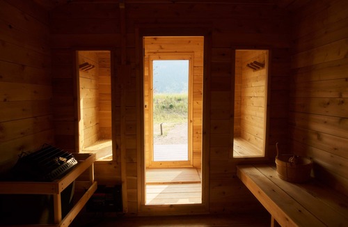 Gallatin Gateway Cabin | Signature Home By Aspects w/Hot Tub, Sauna + Views