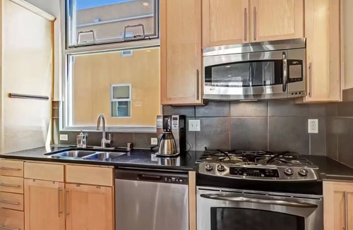 Raynolds Addition House | Silver Lofts