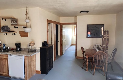 Trout Creek Apartment | Simple & Quite 2-bedroom 1 bath in Trout Creek minutes from the Clark Fork River