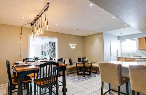 Park Scottsdale One House | Sing, Dance & Play Music at The Melod