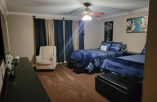 North Las Vegas House | Single story 2800 sqft Lovely home