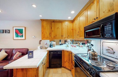 Warm Springs Condo | Ski-in/ski-out condo with pool, mountain view, balcony, & easy trail access