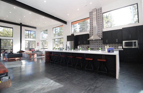 Angel Fire House | Ski in/ski out, King Beds, Theater Room, Hot Tub