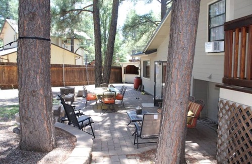Kachina Village House | Ski Lodge Inspired In The Pines